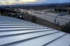 ColorGard with S Clamps, Green Color Strips on WoodSpring Suites